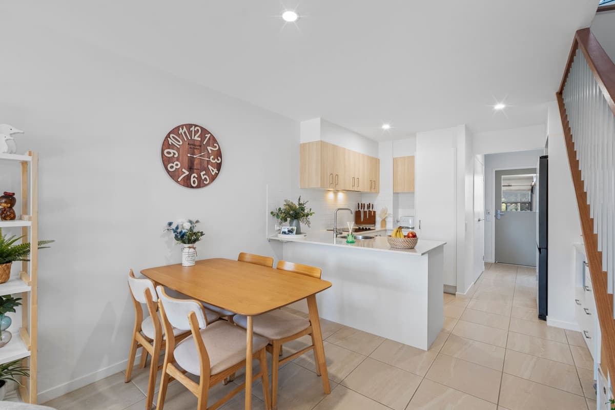 15 Lady Elliot Avenue, Banya - Thumbnail 6