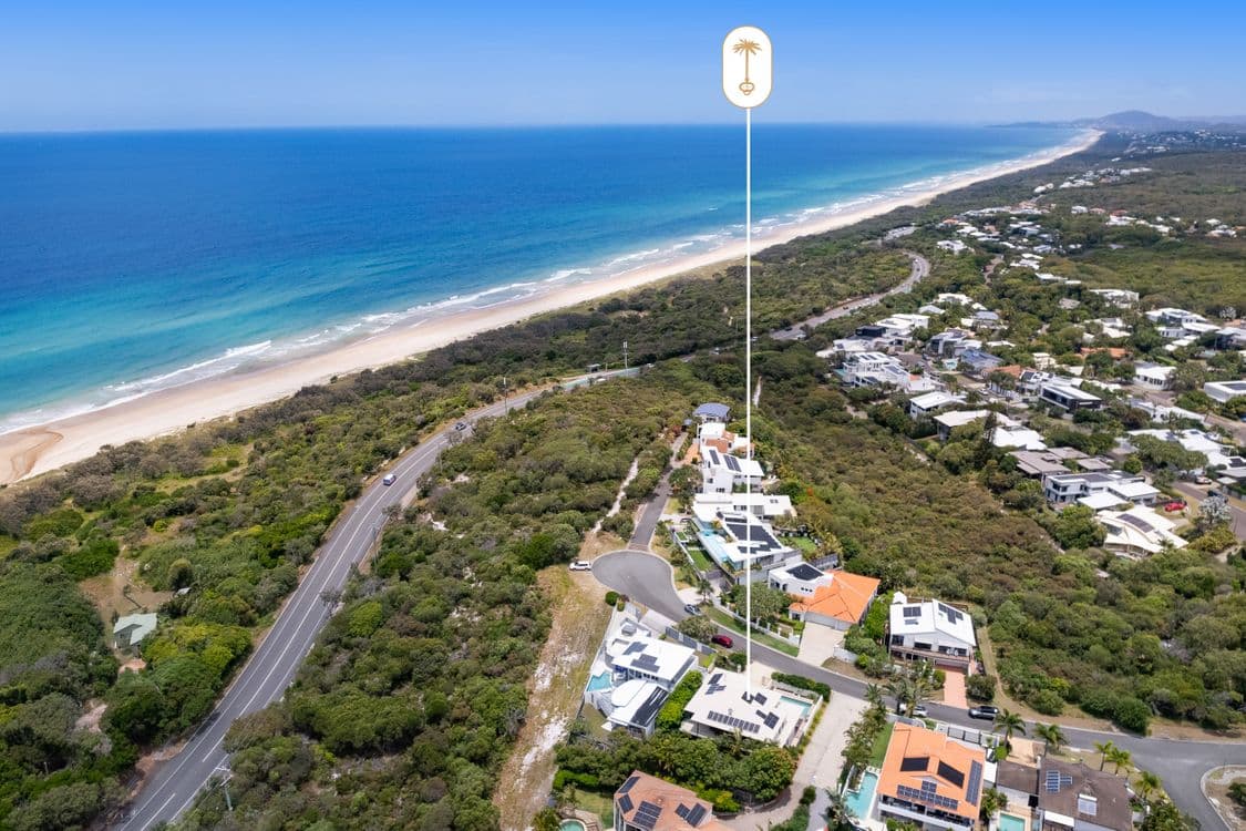 53 Driftwood Drive, Castaways Beach, Castaways Beach - Thumbnail 2