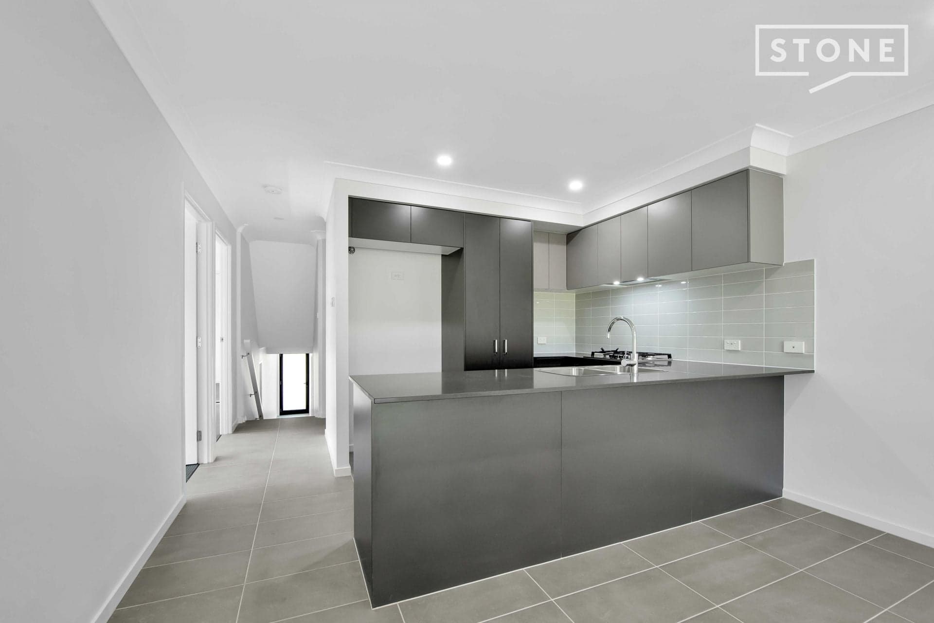 2/236 Averys Lane, Buchanan, Buchanan - Thumbnail 2
