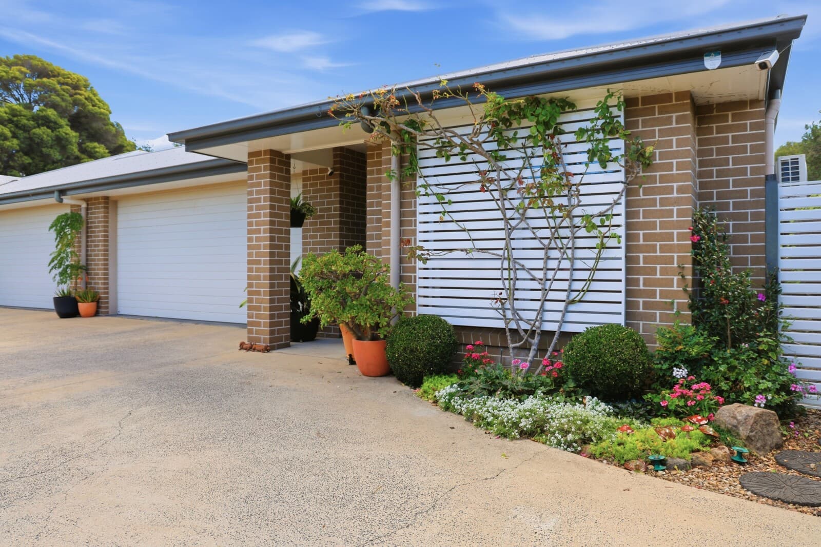 1/53A Luck Street Drayton QLD 4350, Drayton - Image 1