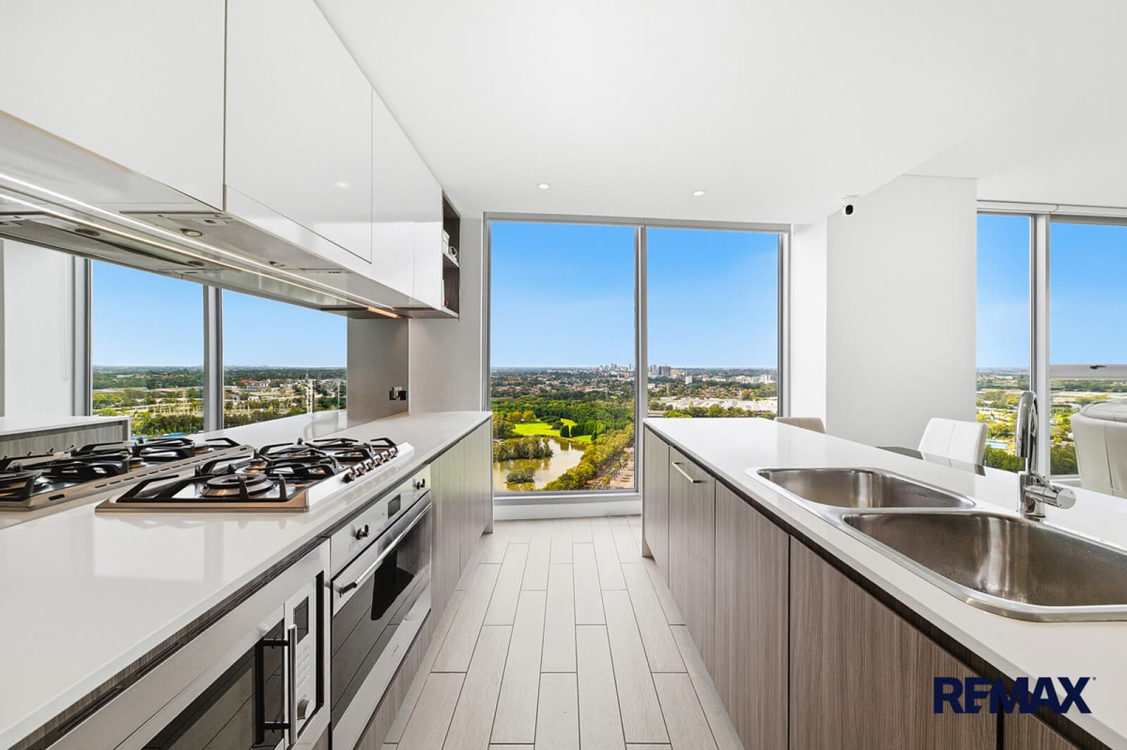 22202/2B Figtree Drive Sydney Olympic Park NSW 2127, Sydney Olympic Park - Thumbnail 4