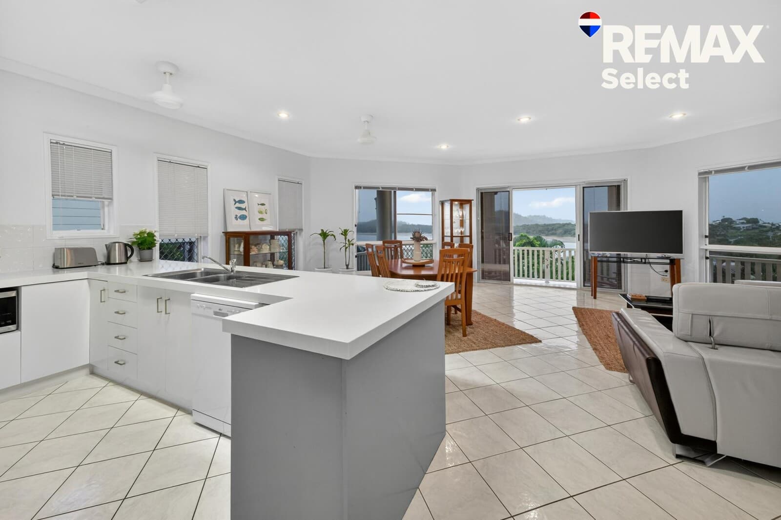 25 Captain Blackwood Drive Sarina Beach QLD 4737, Sarina Beach - Thumbnail 7