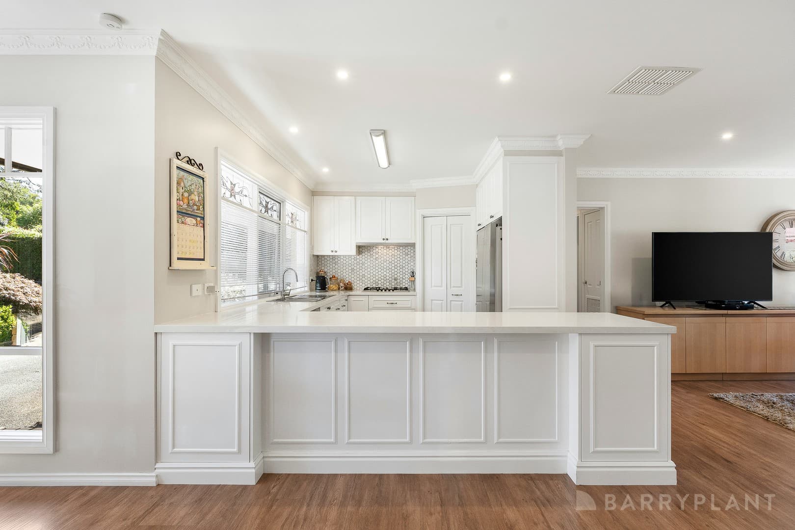 25 Anderson Road, Monbulk, VIC 3793, Monbulk - Thumbnail 2