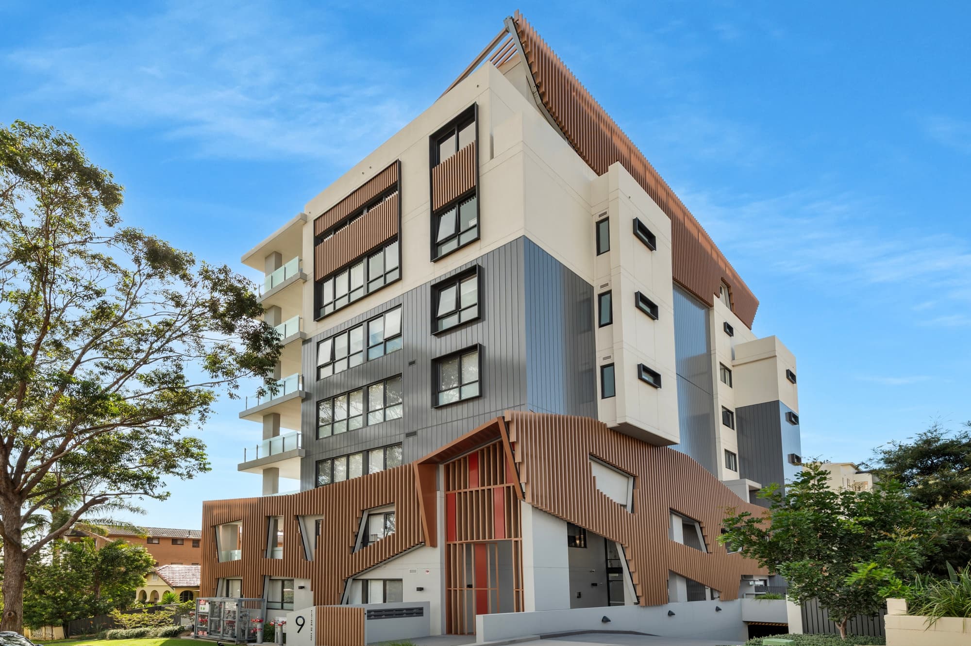 301/9 Park Street, Wollongong - Thumbnail 2