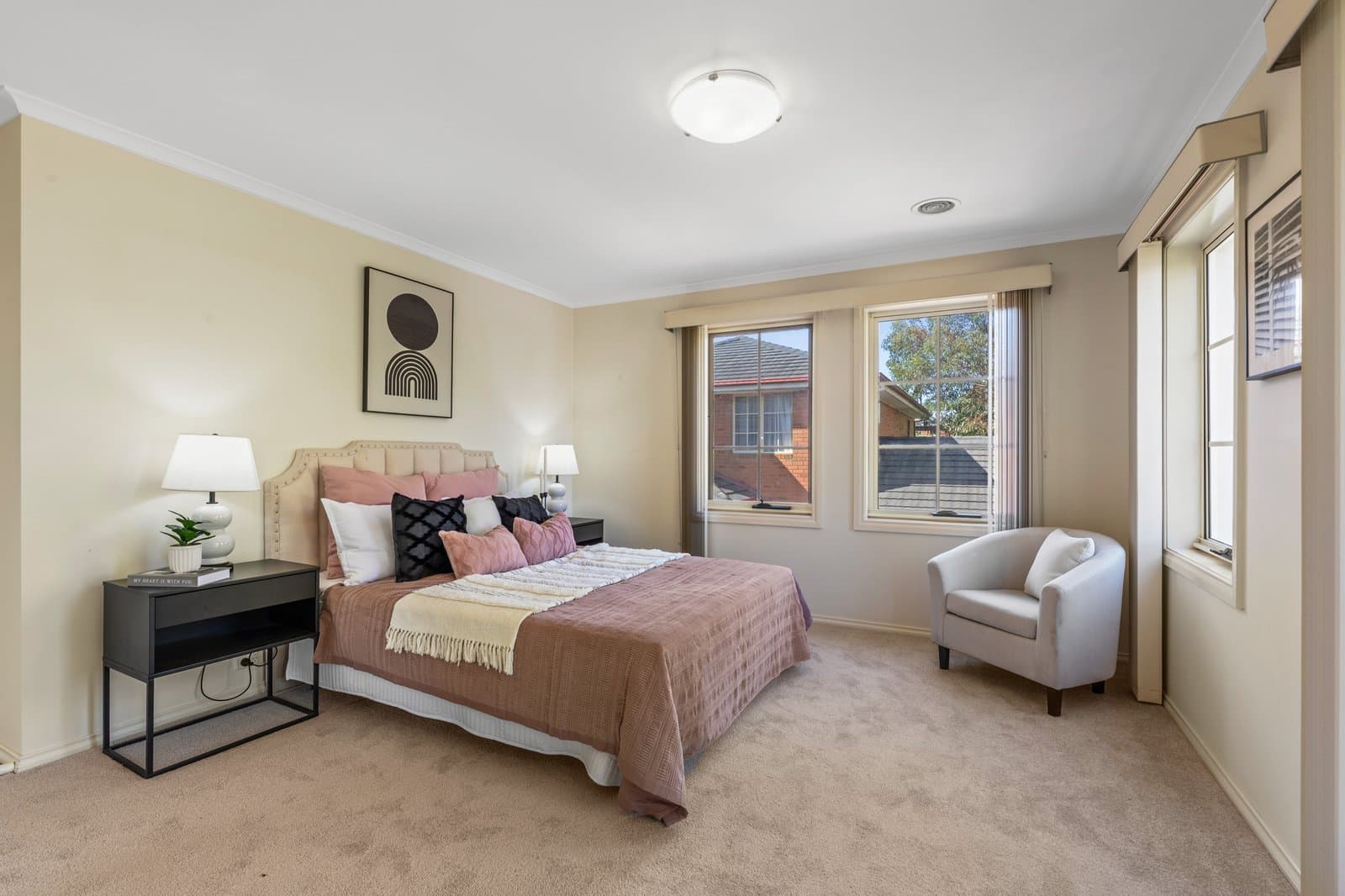 33 St Claire Walk, Doncaster East, Doncaster East - Thumbnail 8