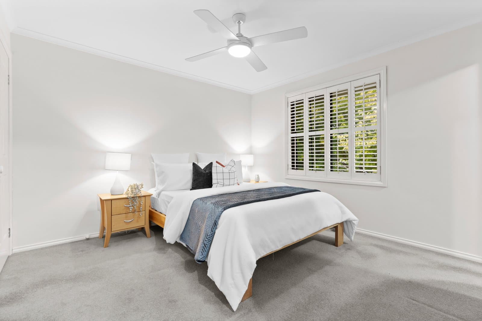 10 Conservatory Drive, Burwood, Burwood - Thumbnail 8