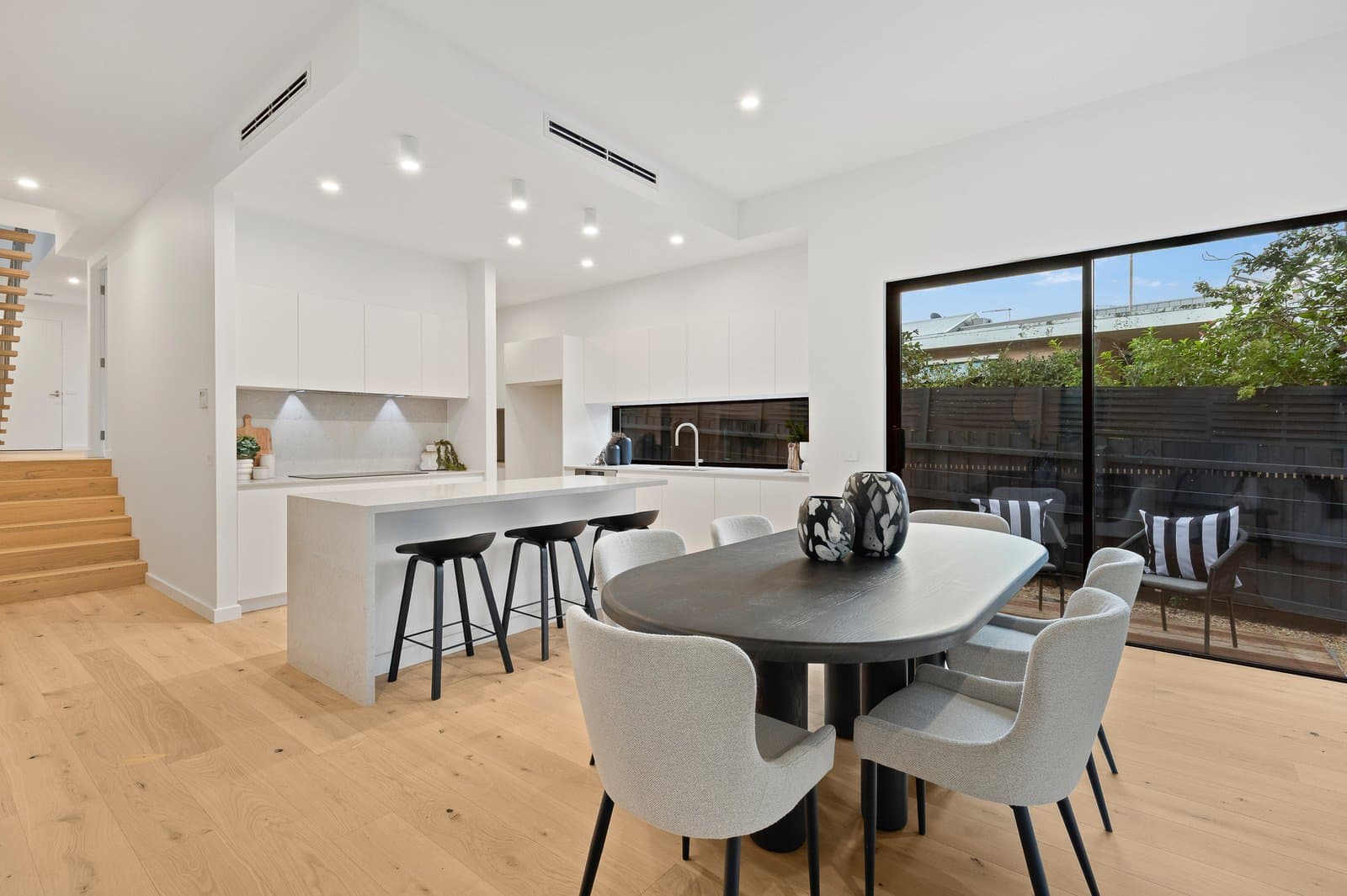 23a Widdop Crescent, Hampton East, Hampton East - Thumbnail 3