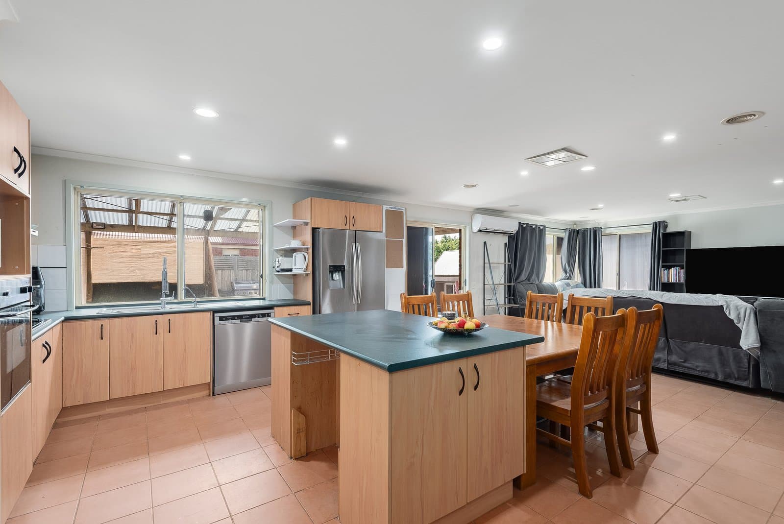 22 Magpie Close, Lara, Lara - Thumbnail 3