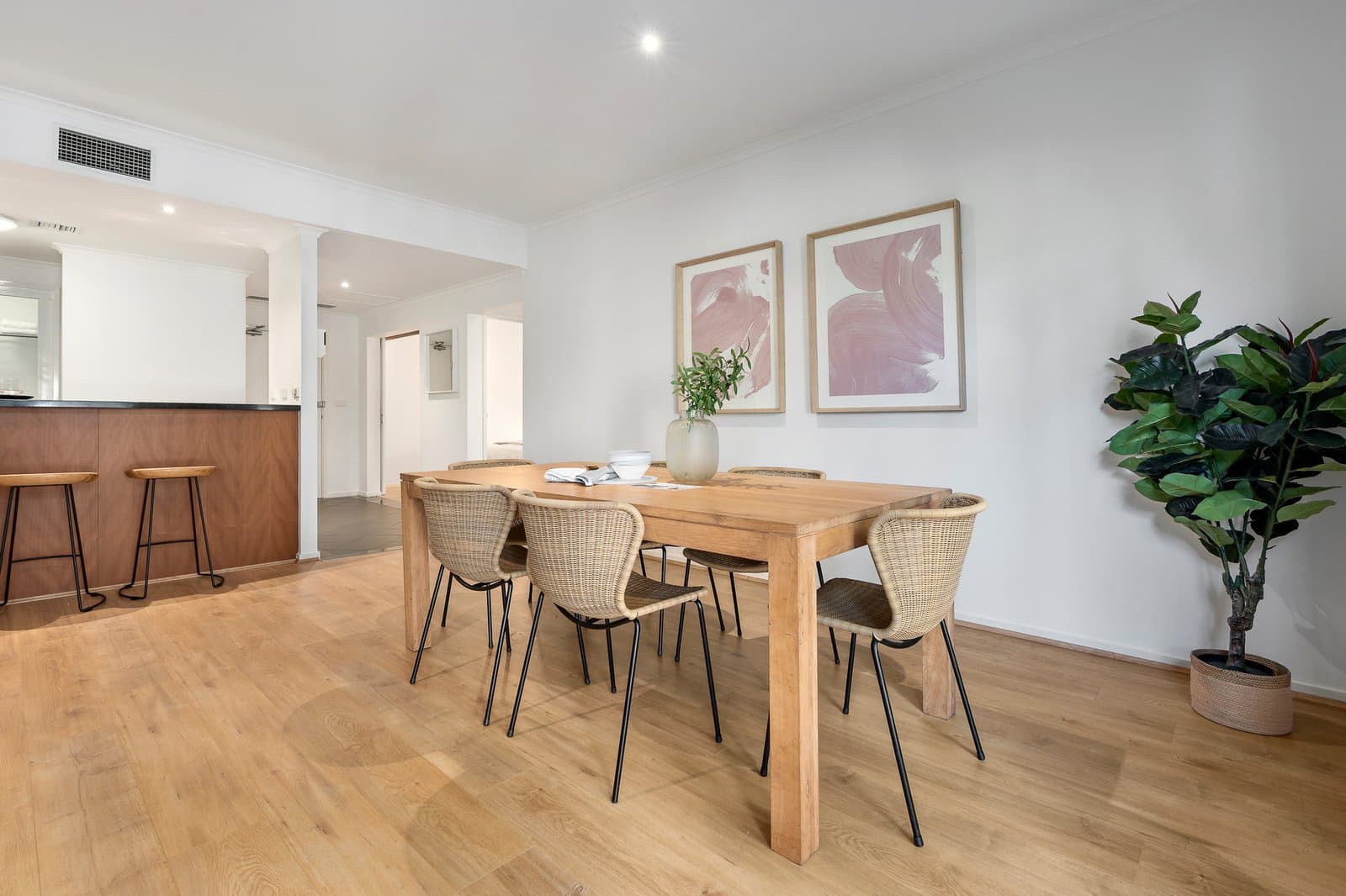 207/26 Queens Road, Melbourne, Melbourne - Thumbnail 4