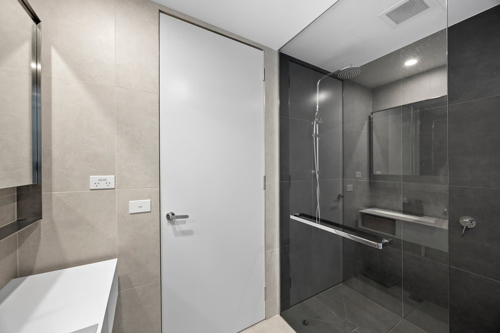 202/35 Wellington Street, St Kilda, St Kilda - Thumbnail 8