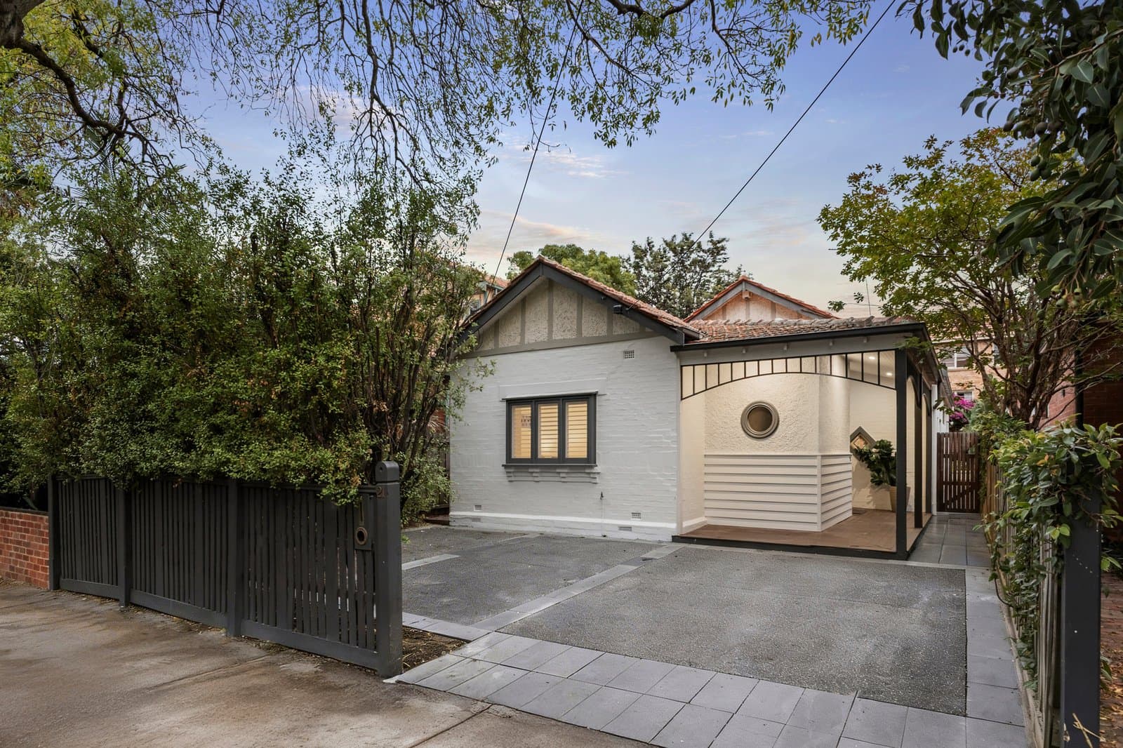 21 Spray Street, Elwood, Elwood - Image 1