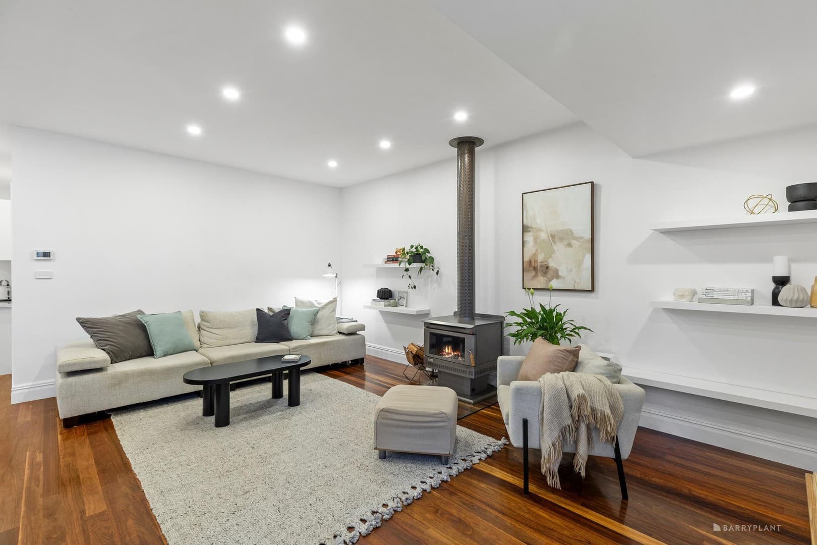 43 Carinya Road, Vermont, VIC 3133, Vermont - Thumbnail 2