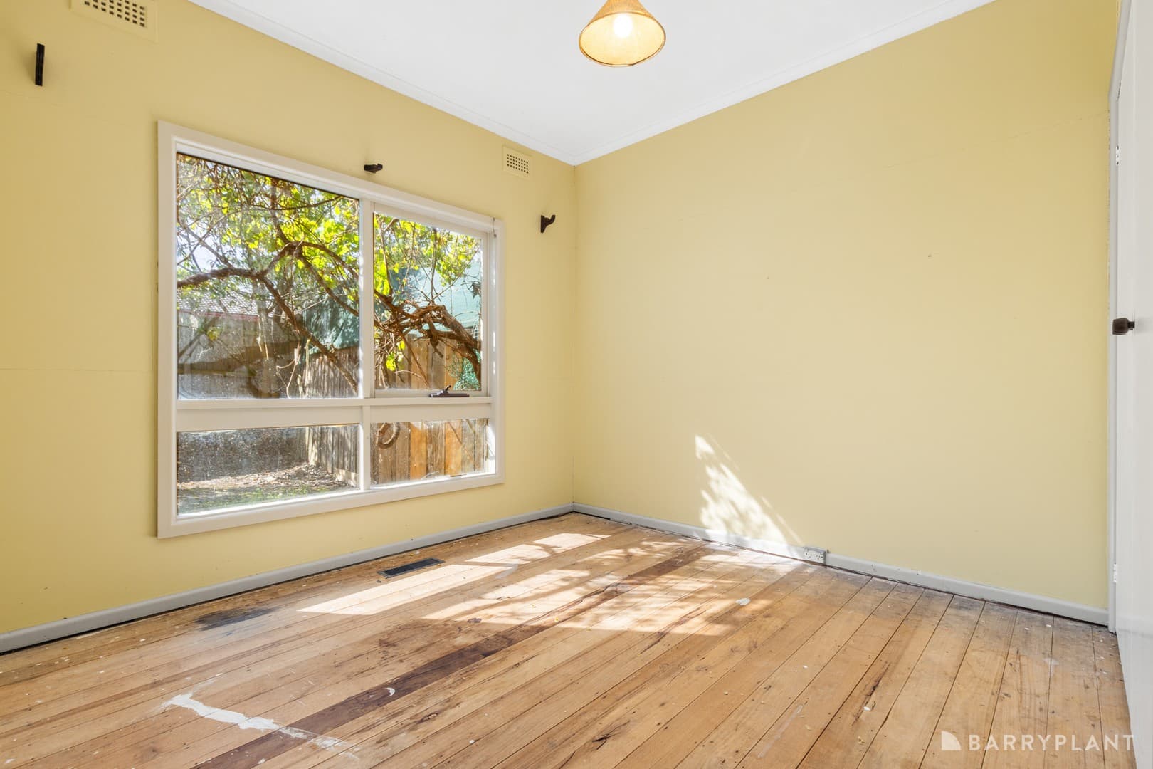 39 Maidstone Street, Ringwood, VIC 3134, Ringwood - Thumbnail 6