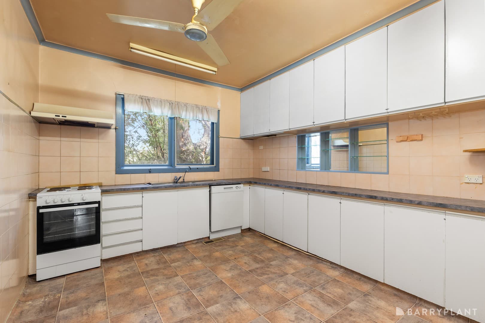 39 Maidstone Street, Ringwood, VIC 3134, Ringwood - Thumbnail 8
