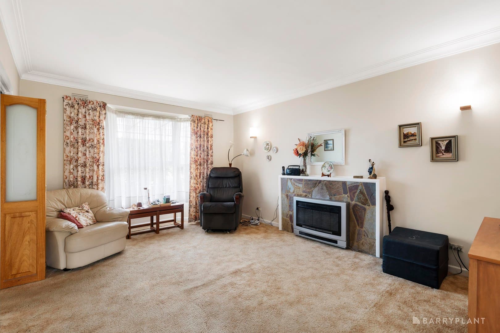 5 Woodhouse Road, Doncaster East, VIC 3109, Doncaster East - Thumbnail 5