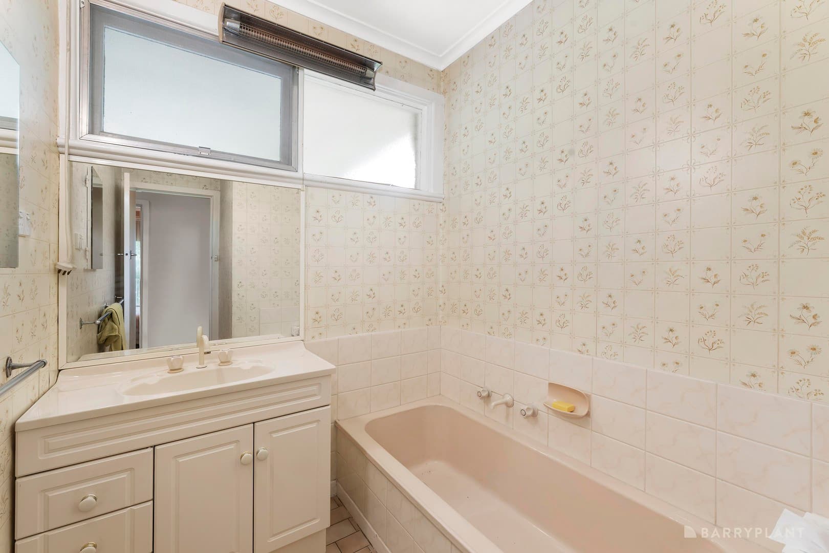 5 Woodhouse Road, Doncaster East, VIC 3109, Doncaster East - Thumbnail 7