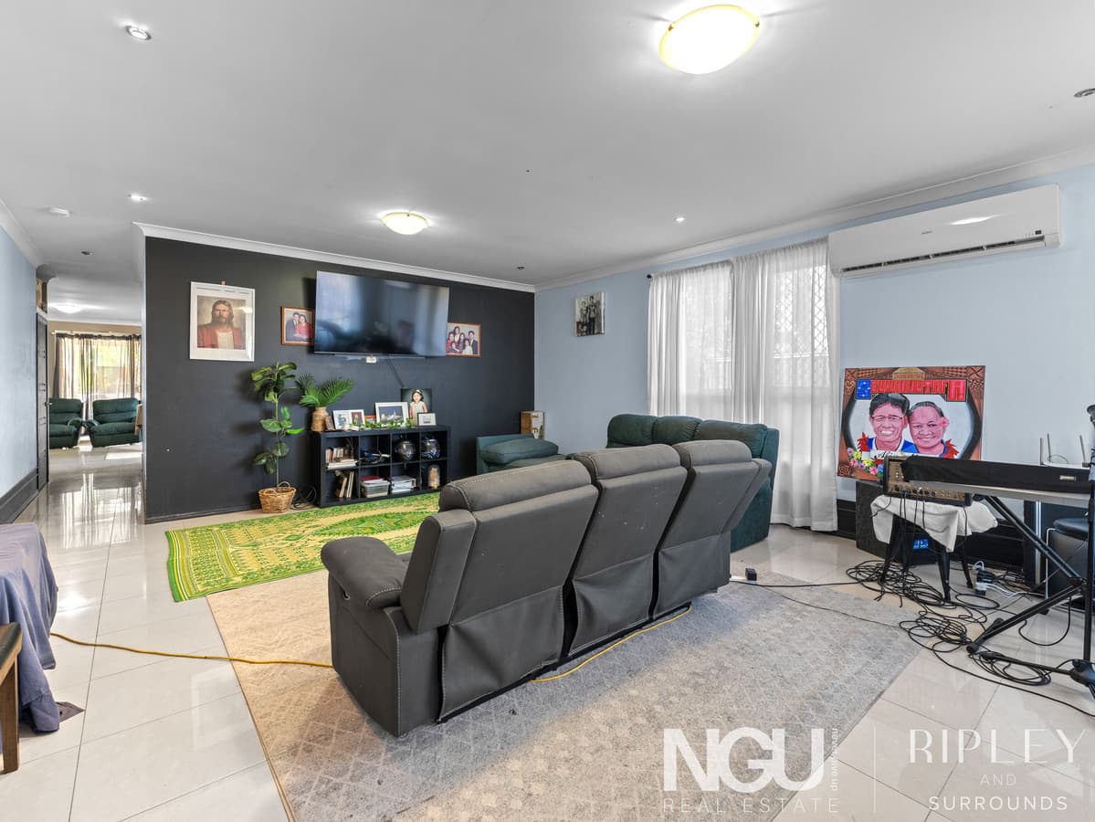 35 Johnston Street, Bellbird Park QLD 4300, Bellbird Park - Thumbnail 5