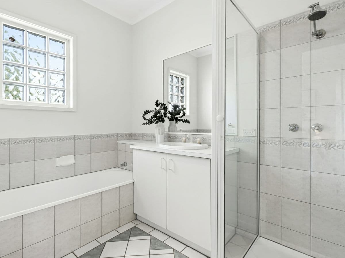 5B Mitchell Street, BELMONT, Belmont - Thumbnail 8