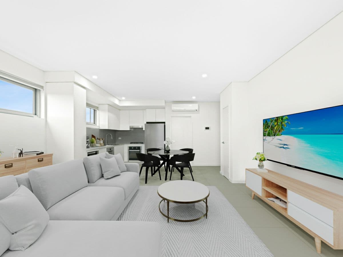 301/3 Palomar Parade, YAGOONA, Yagoona - Image 1