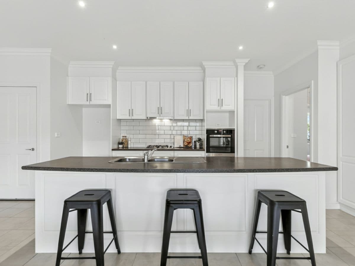 16 Thwaites Close, HIGHTON, Highton - Thumbnail 4