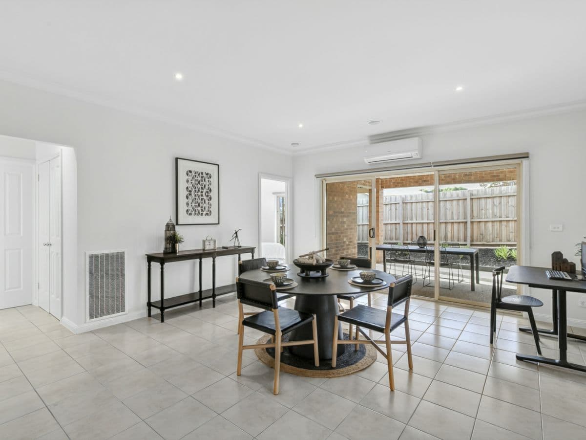 16 Thwaites Close, HIGHTON, Highton - Thumbnail 5