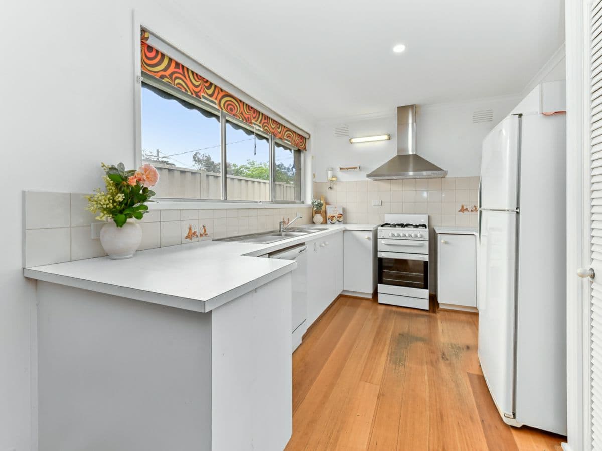 9 Miranda Court, NOBLE PARK, Noble Park - Thumbnail 5