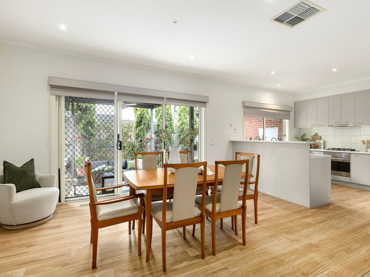 1/11 William Road, CROYDON, Croydon - Thumbnail 3