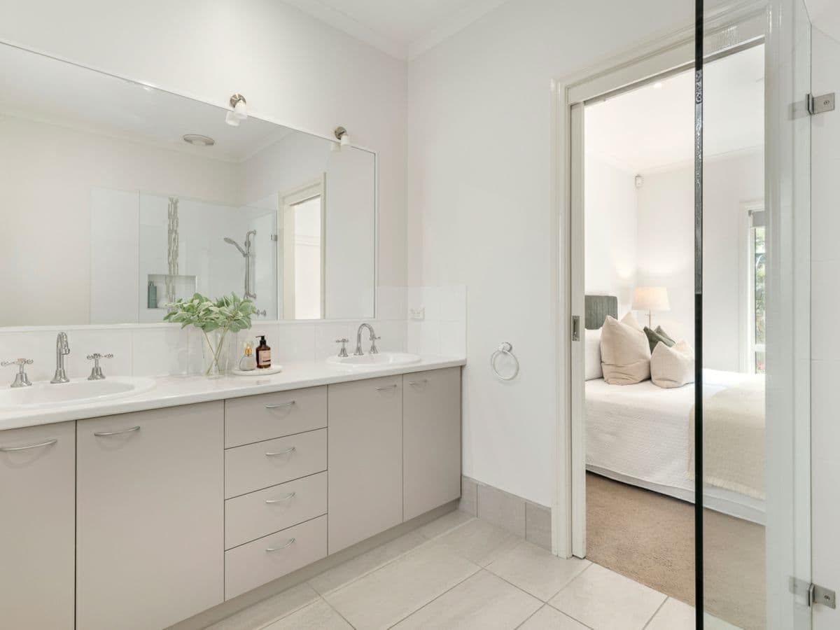 1/11 William Road, CROYDON, Croydon - Thumbnail 6