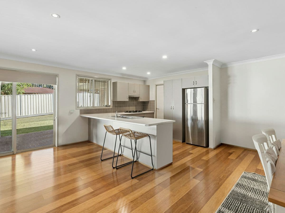51 Leinster Circuit, ASHTONFIELD, Ashtonfield - Thumbnail 4