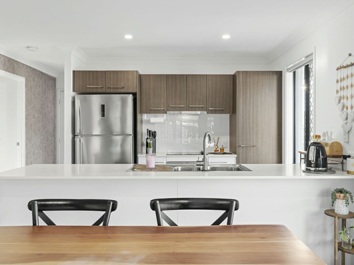 15 Gem Circuit, PARK RIDGE, Park Ridge - Thumbnail 4