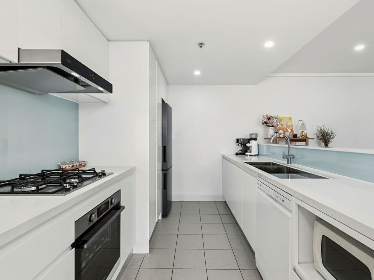 1006/35b Arncliffe Street, WOLLI CREEK, Wolli Creek - Thumbnail 4