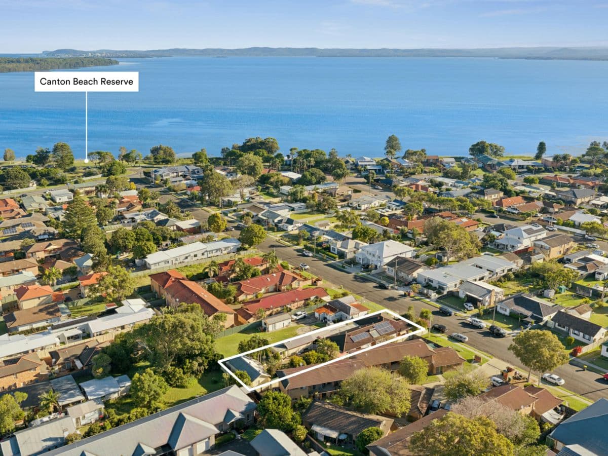 27 Victoria Avenue, TOUKLEY, Toukley - Image 1