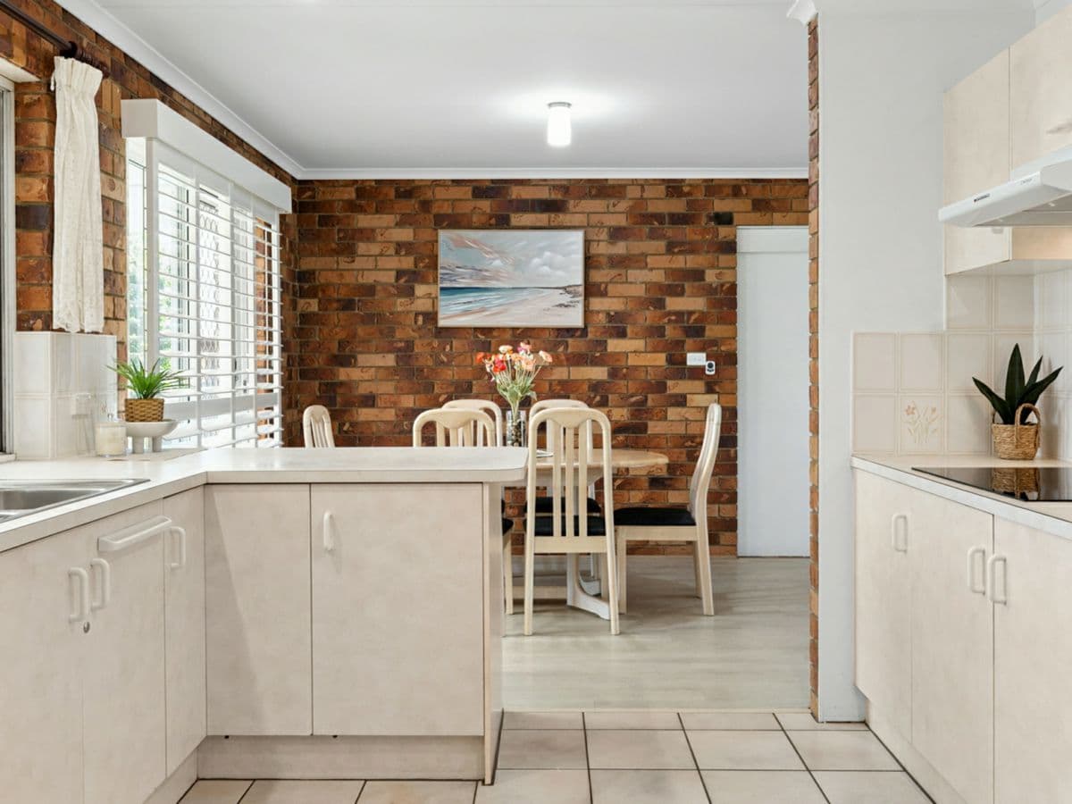 17 Ridgehaven Court, AROONA, Aroona - Thumbnail 5