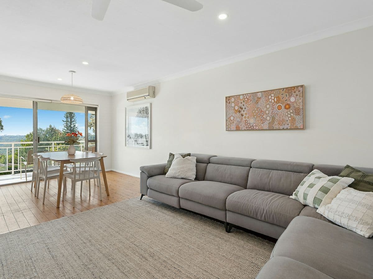 4 Dumbarton Place, ENGADINE, Engadine - Thumbnail 3