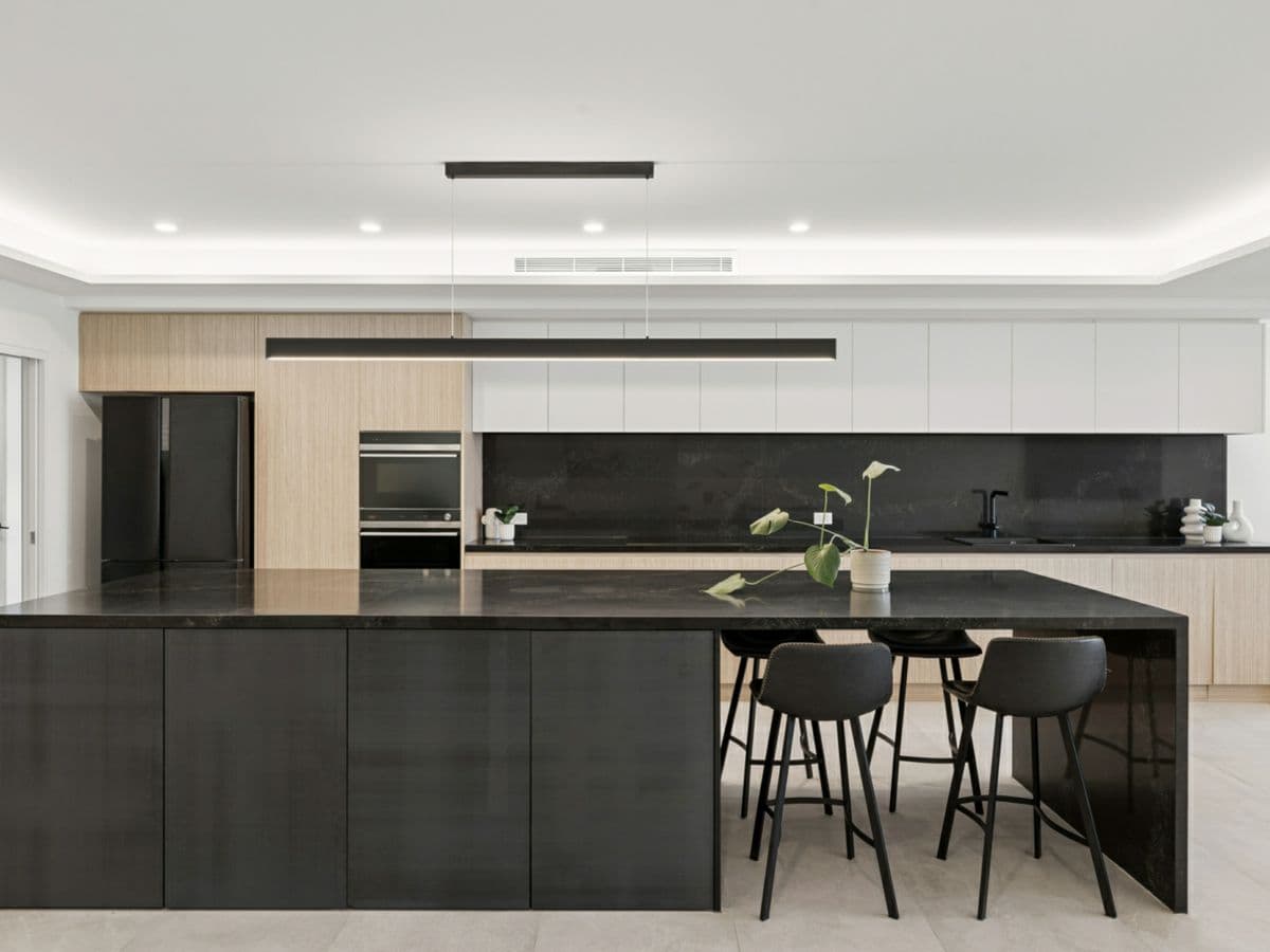 16A Curtis Avenue, TAREN POINT, Taren Point - Thumbnail 3