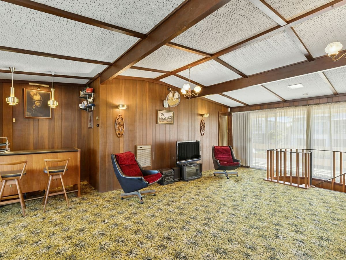 9 Binburra Avenue, TOOWOON BAY, Toowoon Bay - Thumbnail 4