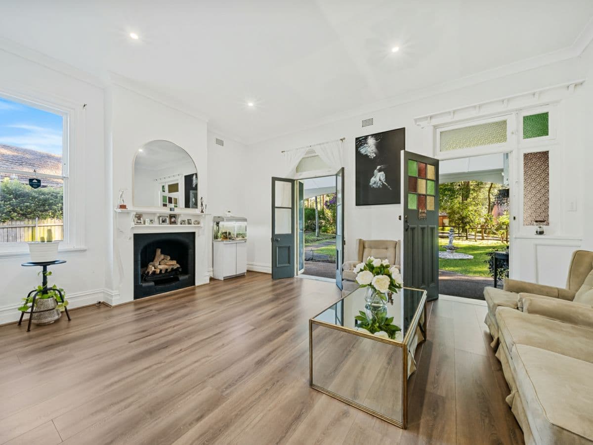 36 Hampden Road, PENNANT HILLS, Pennant Hills - Thumbnail 3