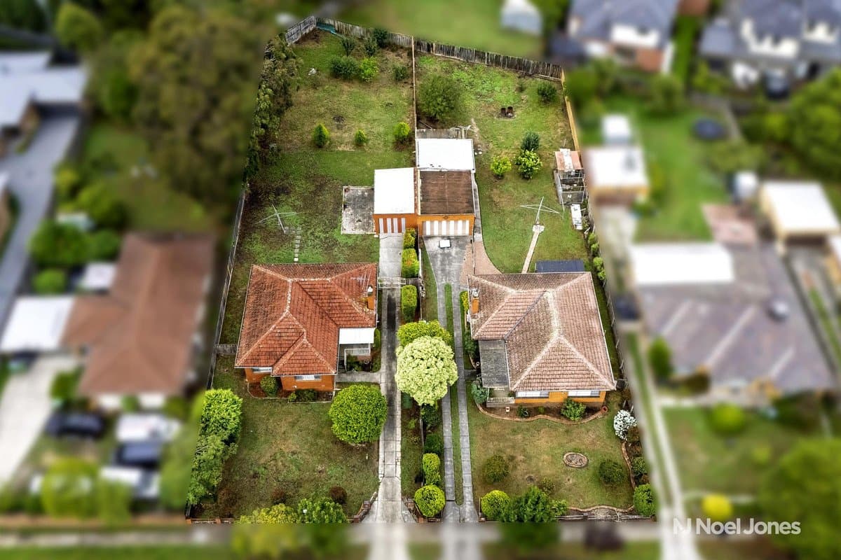9 & 11 Highland Avenue, Croydon - Thumbnail 2