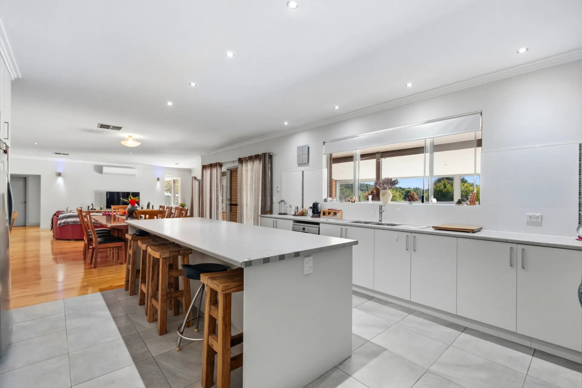 9 Hexham Close, Herron, WA, Herron - Thumbnail 2