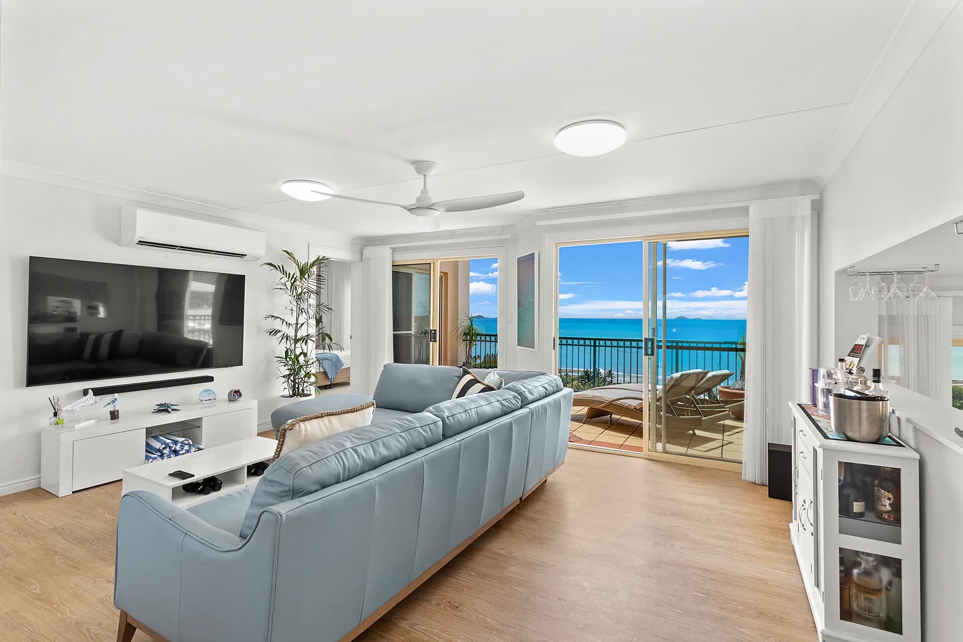 9/14 Golden Orchid  Drive, Airlie Beach, QLD, Airlie Beach - Thumbnail 2