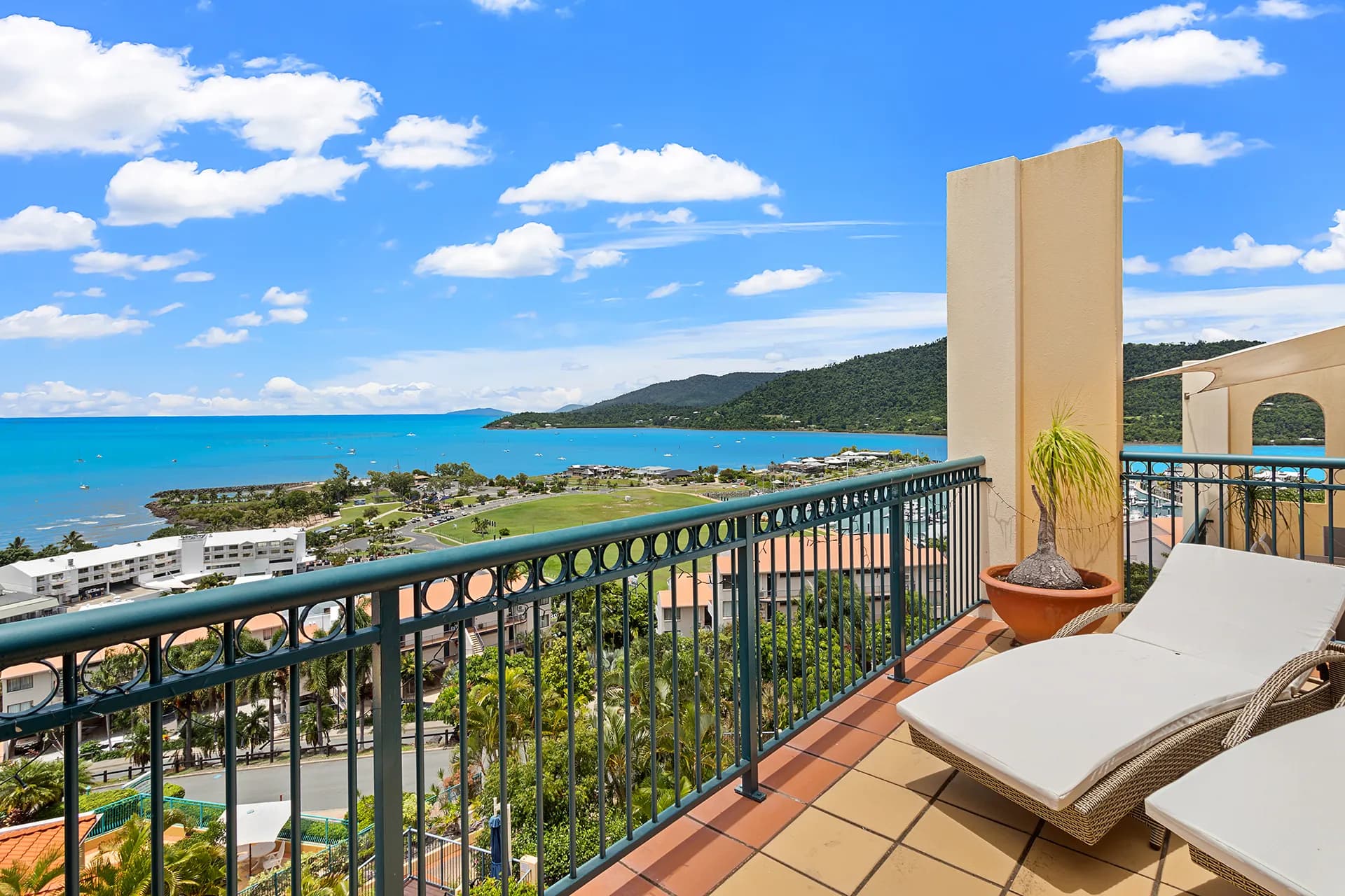 9/14 Golden Orchid  Drive, Airlie Beach, QLD, Airlie Beach - Thumbnail 3