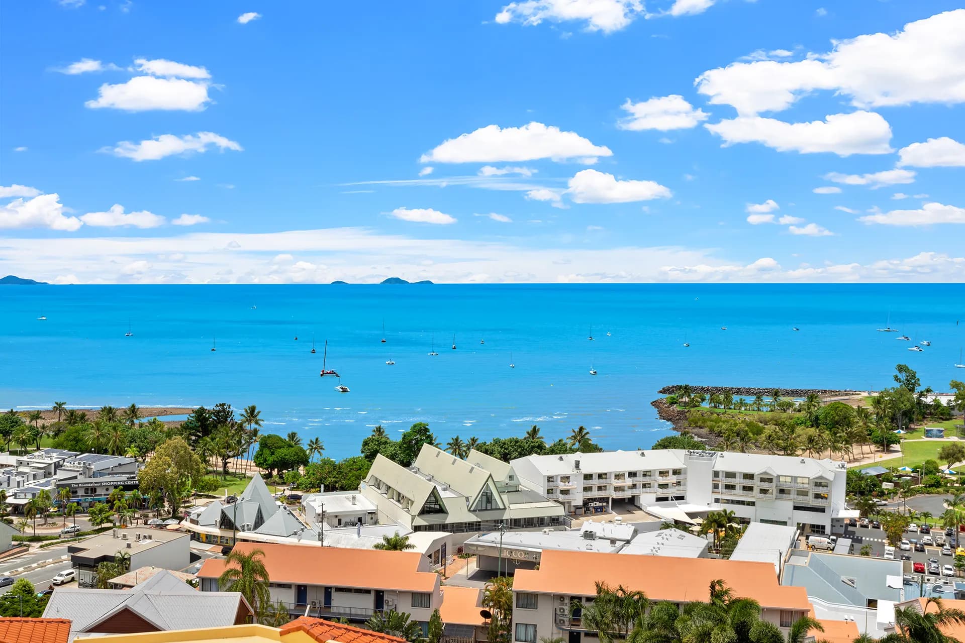 9/14 Golden Orchid  Drive, Airlie Beach, QLD, Airlie Beach - Thumbnail 4