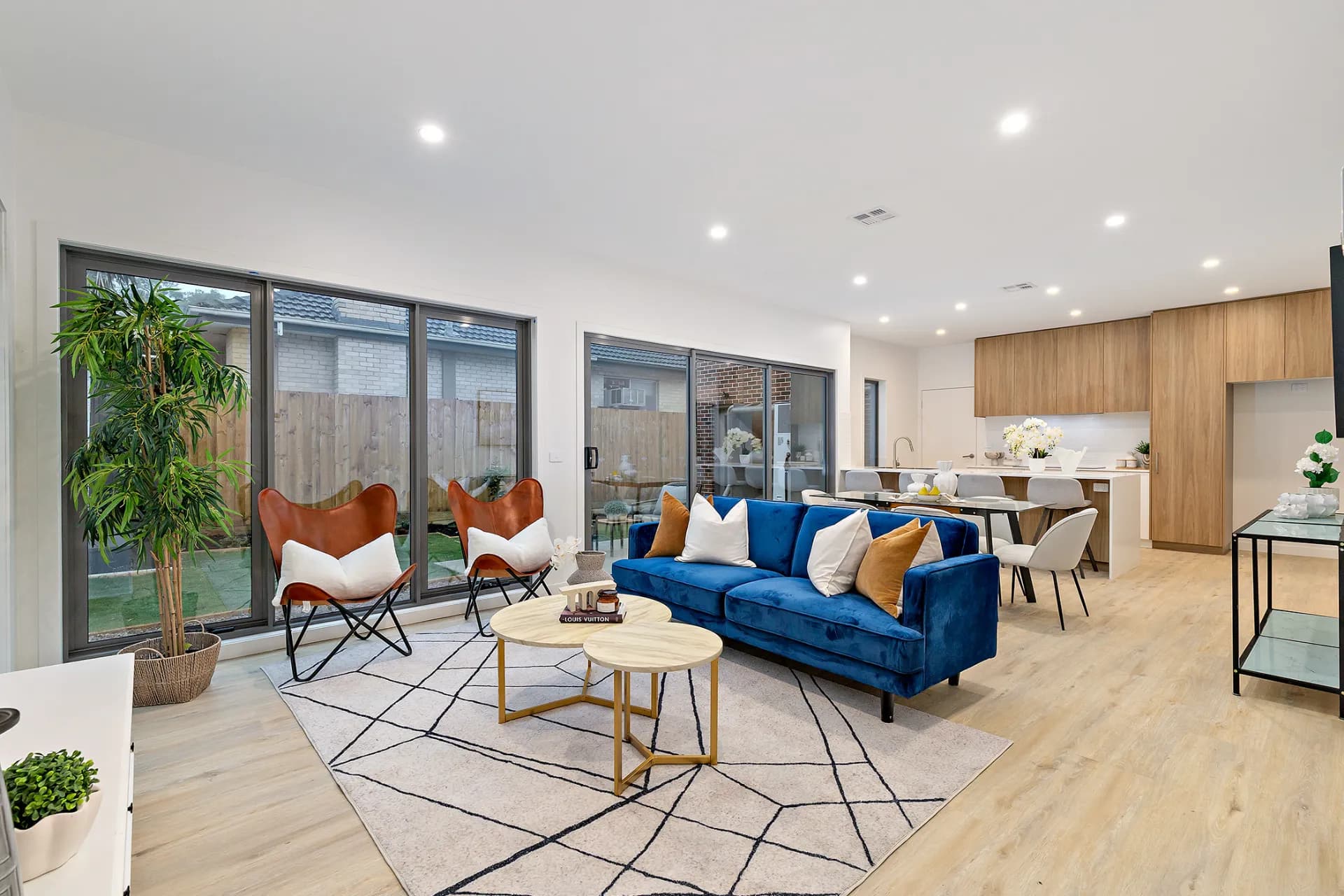 1-4/21 Morris Road, Croydon, VIC, Croydon - Thumbnail 3