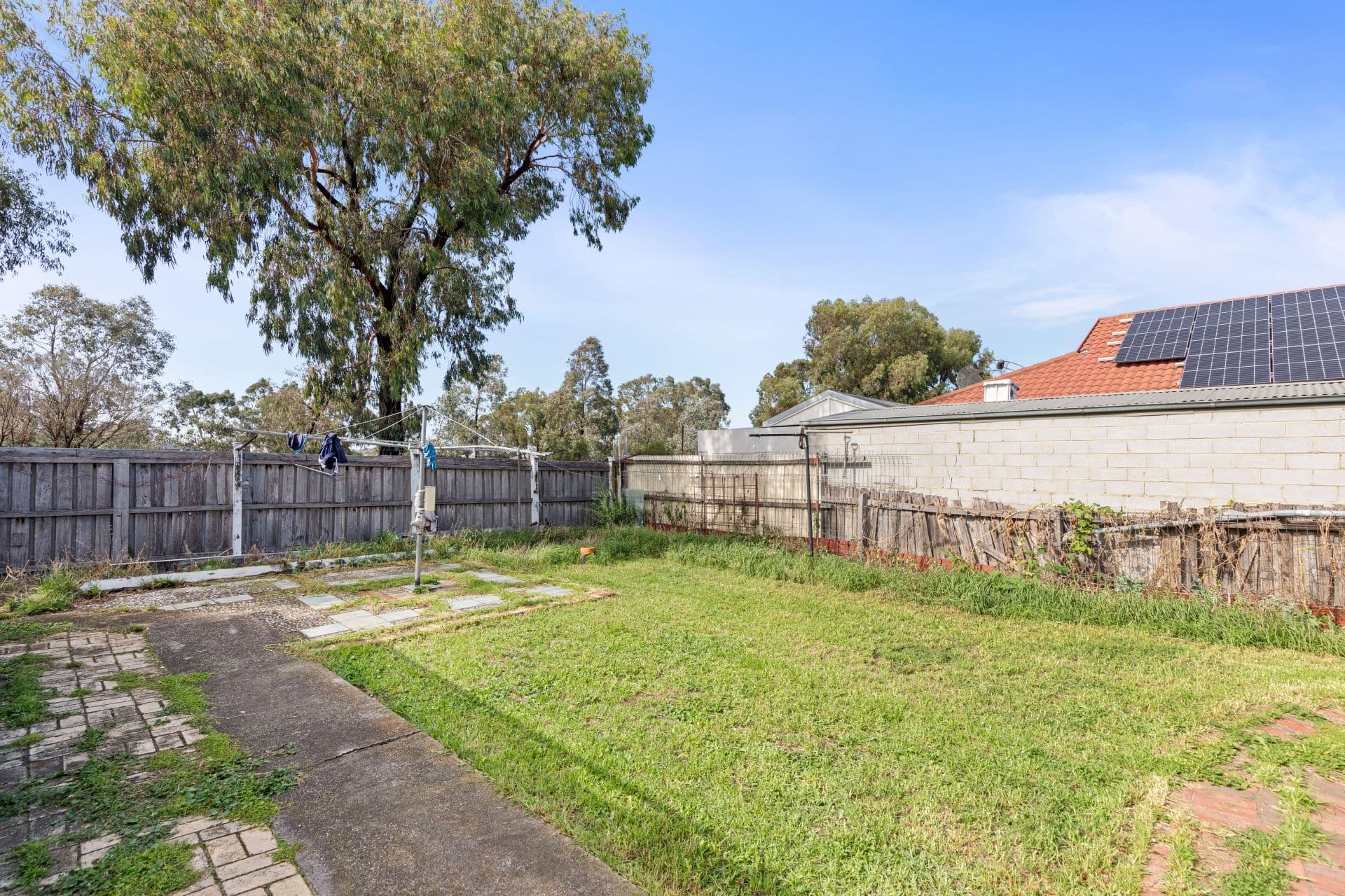 12 Hotham Street, Braybrook - Image 1