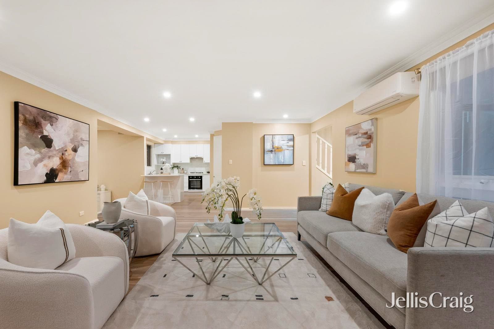 64 Jeffrey Drive, Ringwood, Ringwood - Thumbnail 3