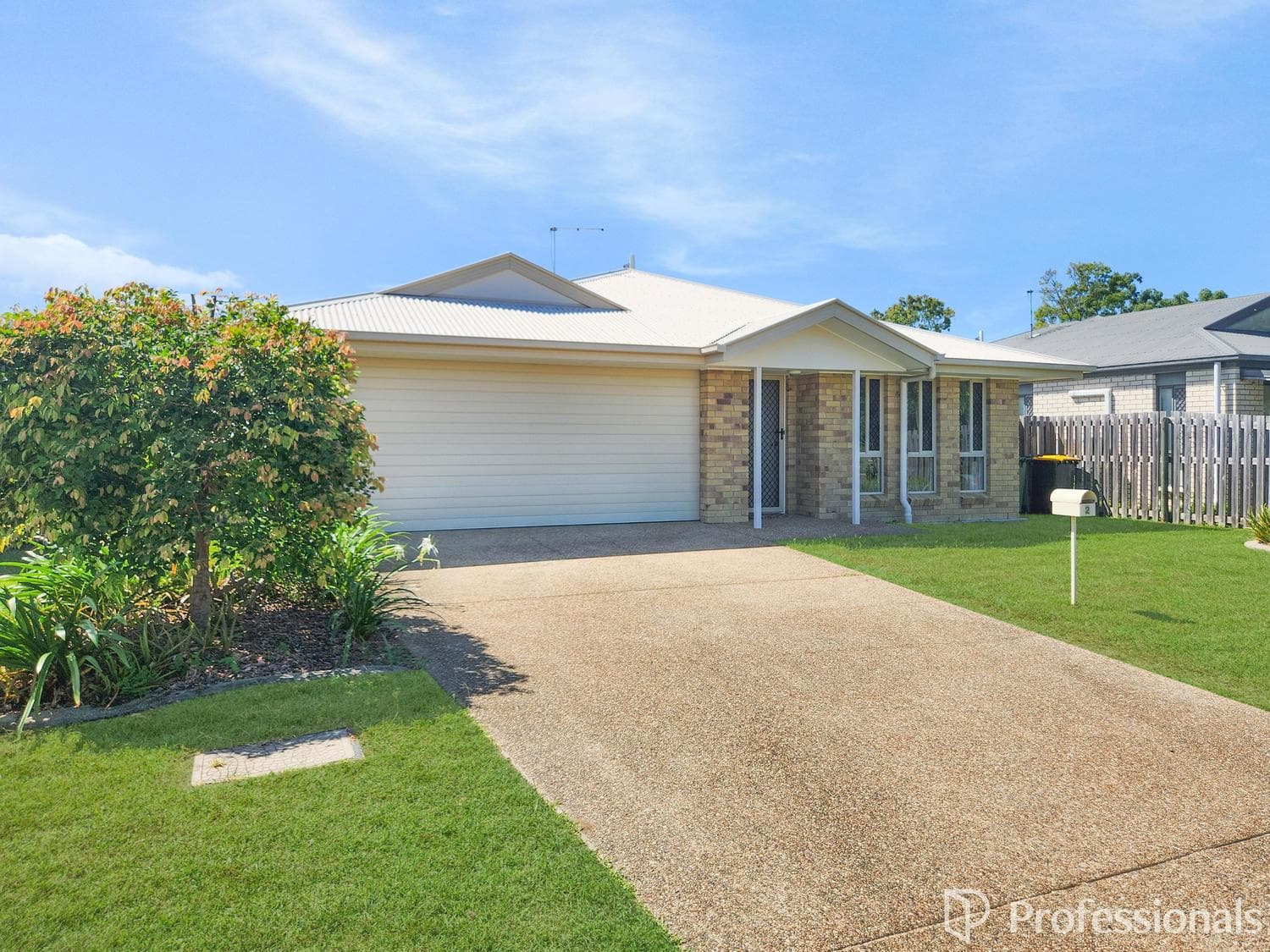 2 Cowrie Street, Bowen QLD 4805, Bowen - Image 1