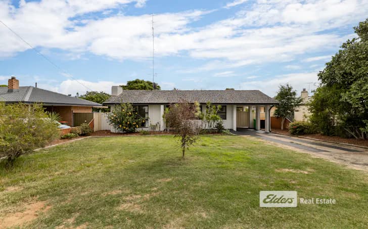 12 Scott Crescent, East Bunbury, WA, 6230, East Bunbury - Thumbnail 2