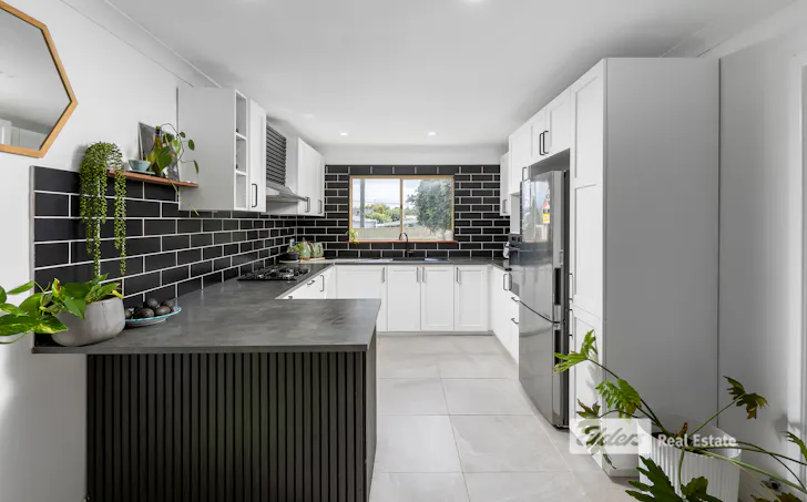 12 Scott Crescent, East Bunbury, WA, 6230, East Bunbury - Thumbnail 7