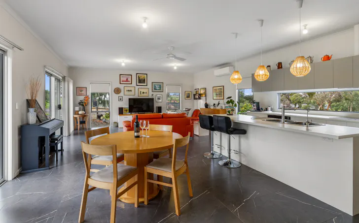 8 Adelaide North Road, Watervale, SA, 5452, Watervale - Thumbnail 8