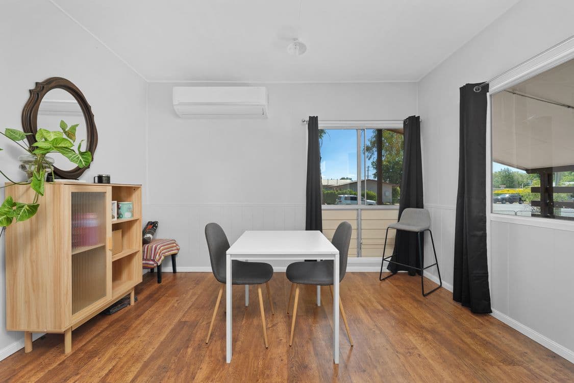 38 Mellish Crescent, EMERALD QLD 4720, Emerald - Thumbnail 6